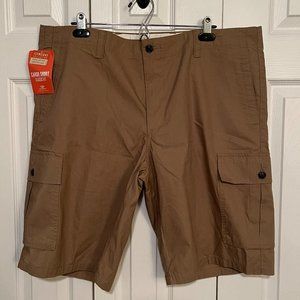 NWT Dockers Classic Fit Cargo Shorts